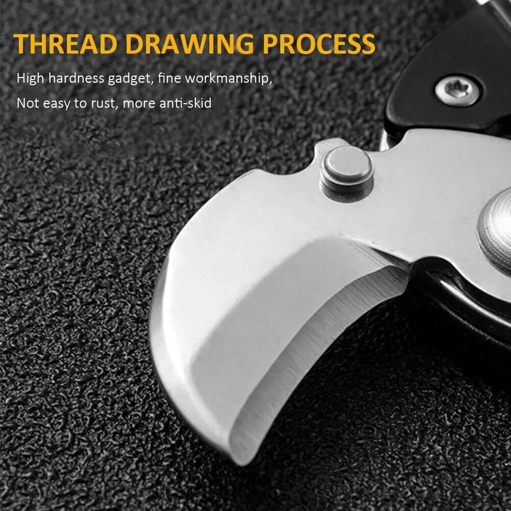 Multifunctional Keychain Screwdriver Hexagon Coin Outdoor EDC Tool Mini Keychain