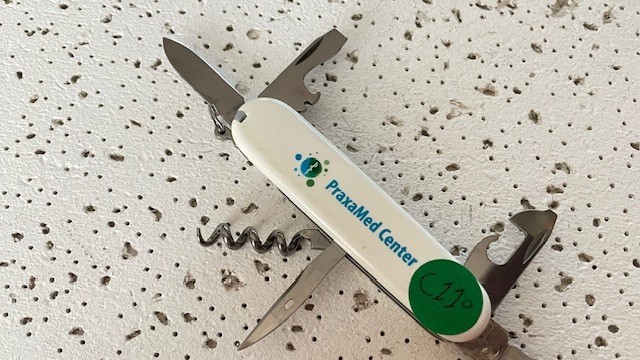 Victorinox Swiss Army Knife Spartan White Multi Tool Knife- – –
