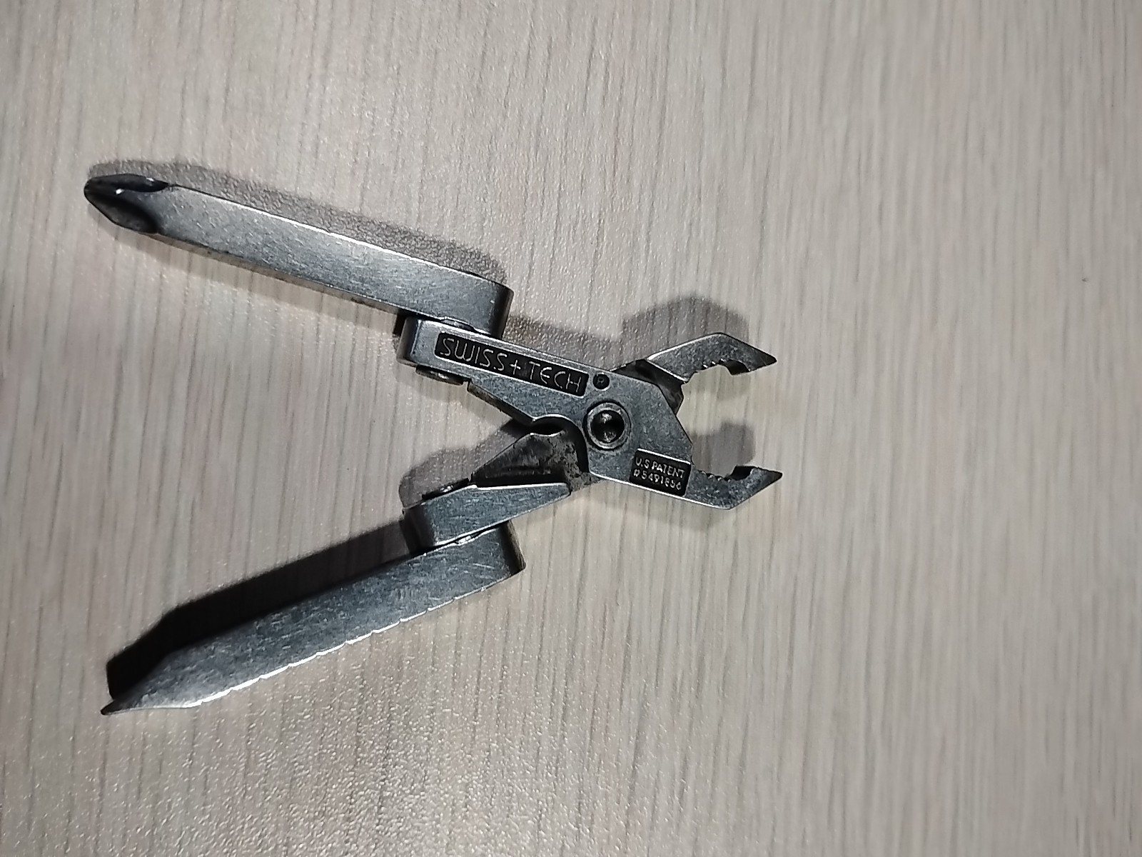 Swiss +Tech Micro-Tech SS 6 in 1 Multi Tool