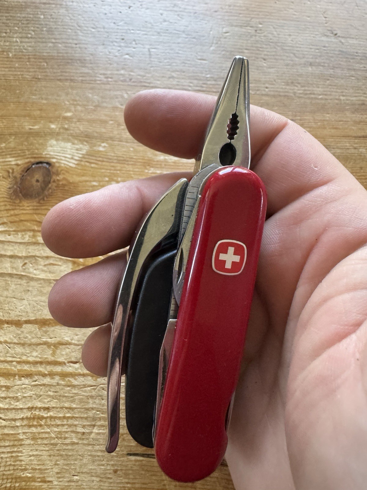 Wenger Pocket Grip Mini Grip Swiss Army Knife