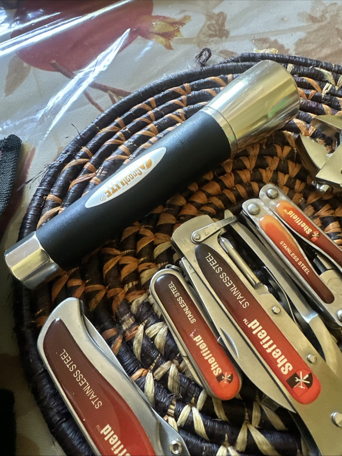 Sheffield Knife & Multi Tool Lot Of 5 With Pouch ~ Red Handle