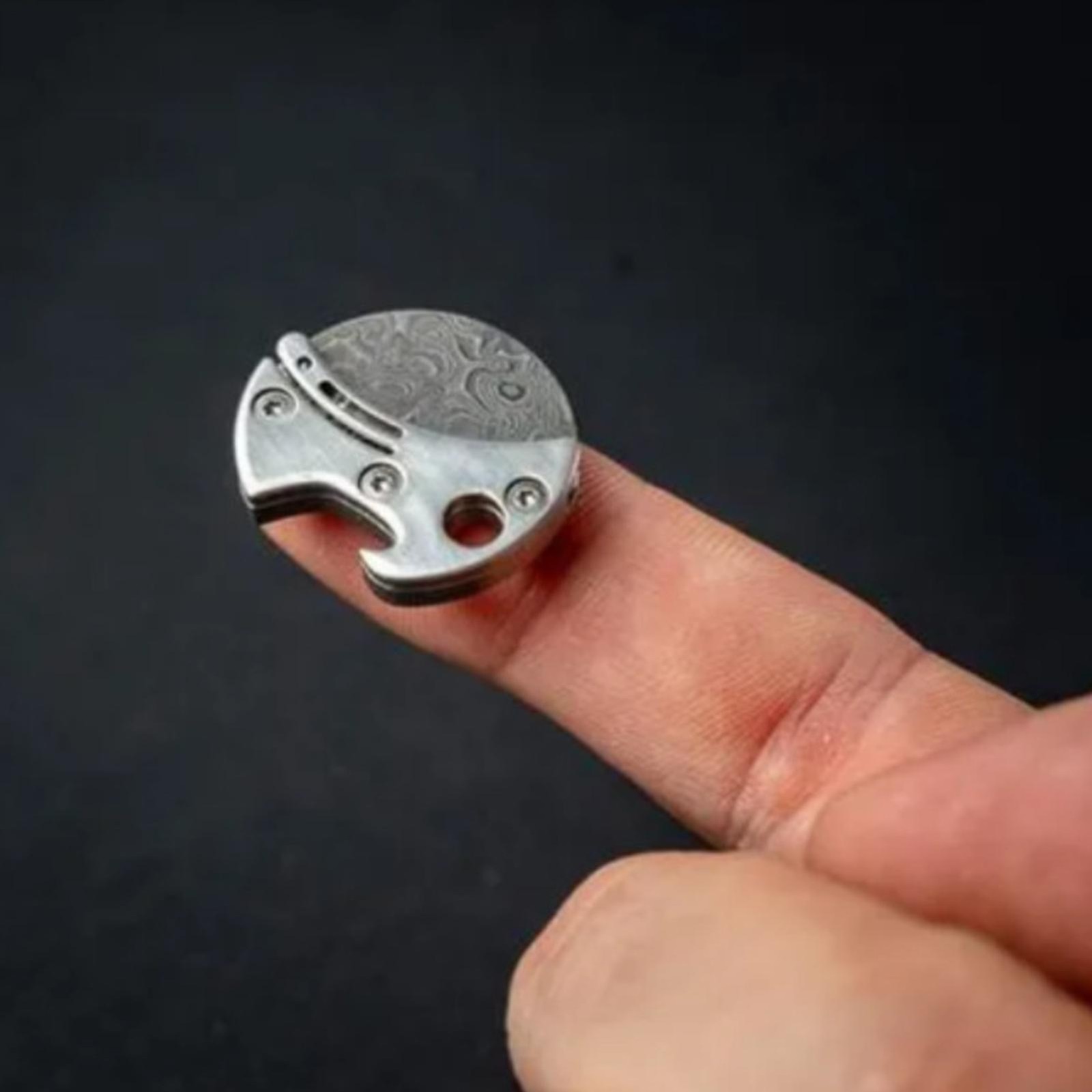 Bottle Opener Multifunctional Titanium Alloy Bottle Opener Cutter