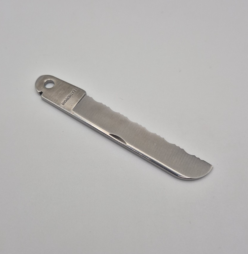 Leatherman Super 200 – Second-Hand Genuine Part Mod – Serrated Knife