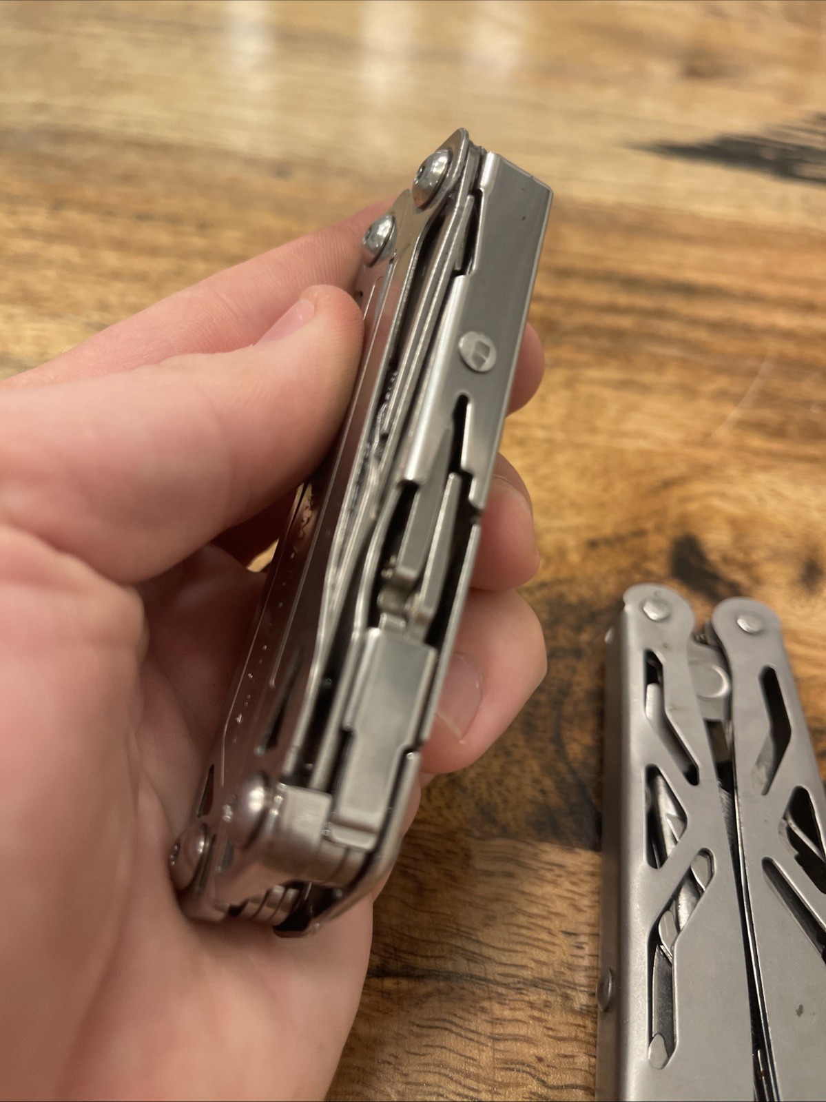 Leatherman Wingman Stainless Steel Multi Tool with Pocket Clip