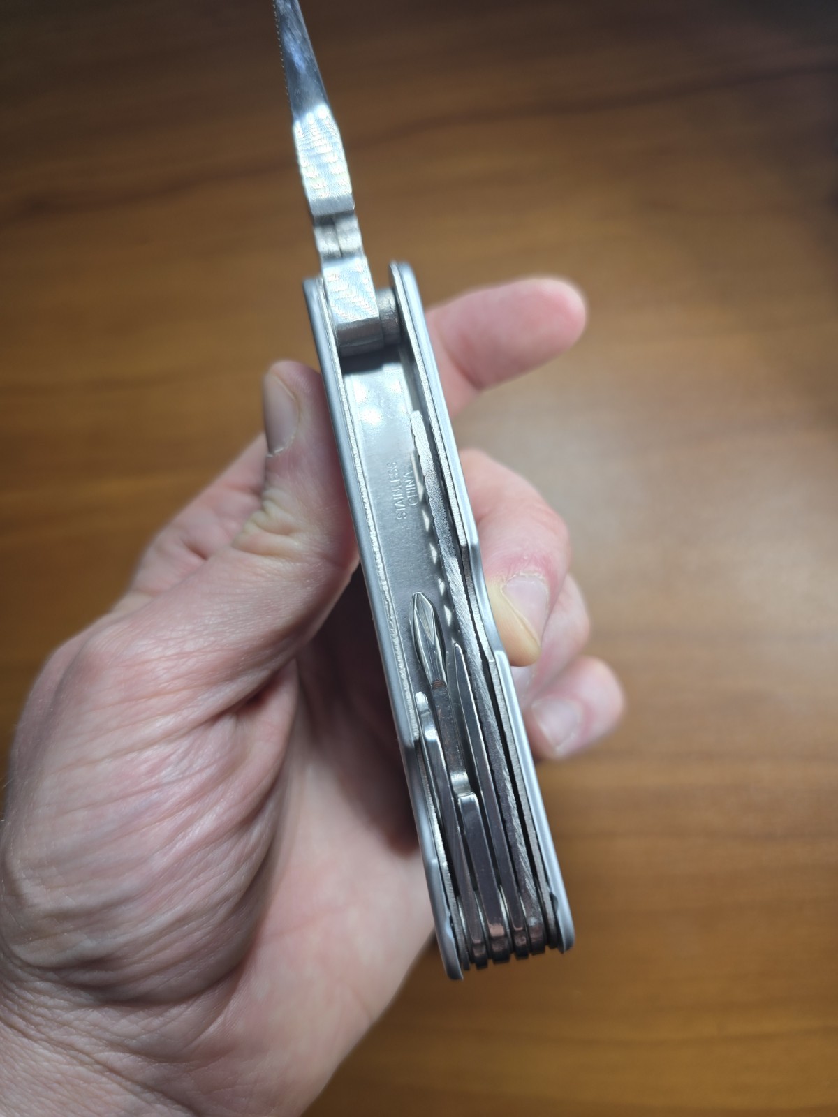 Multitool Stainless Steel – “SharkBite” – Pocket Knife