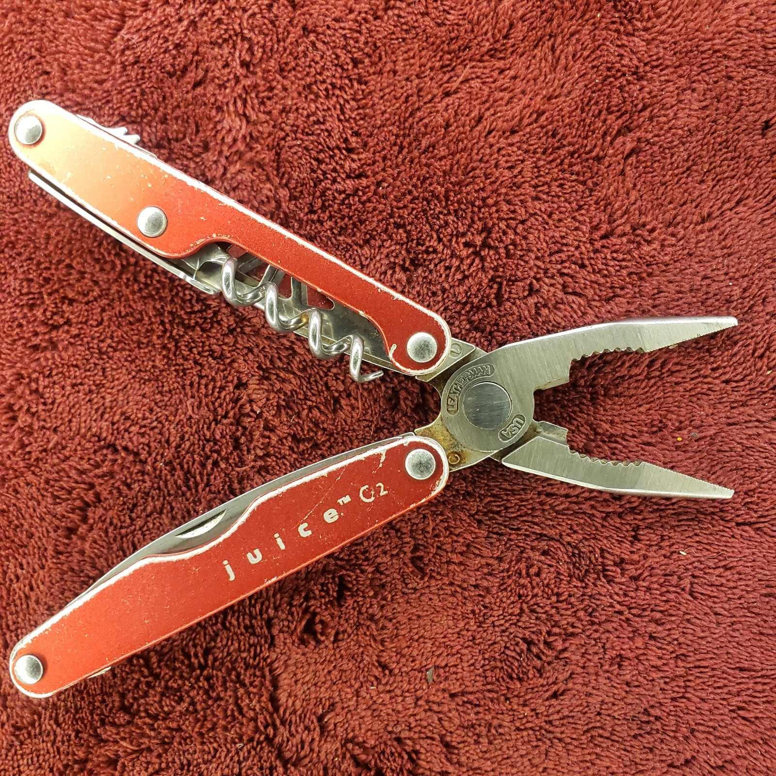 🔪🔪 Leatherman Juice C2 Red Multi-tool read