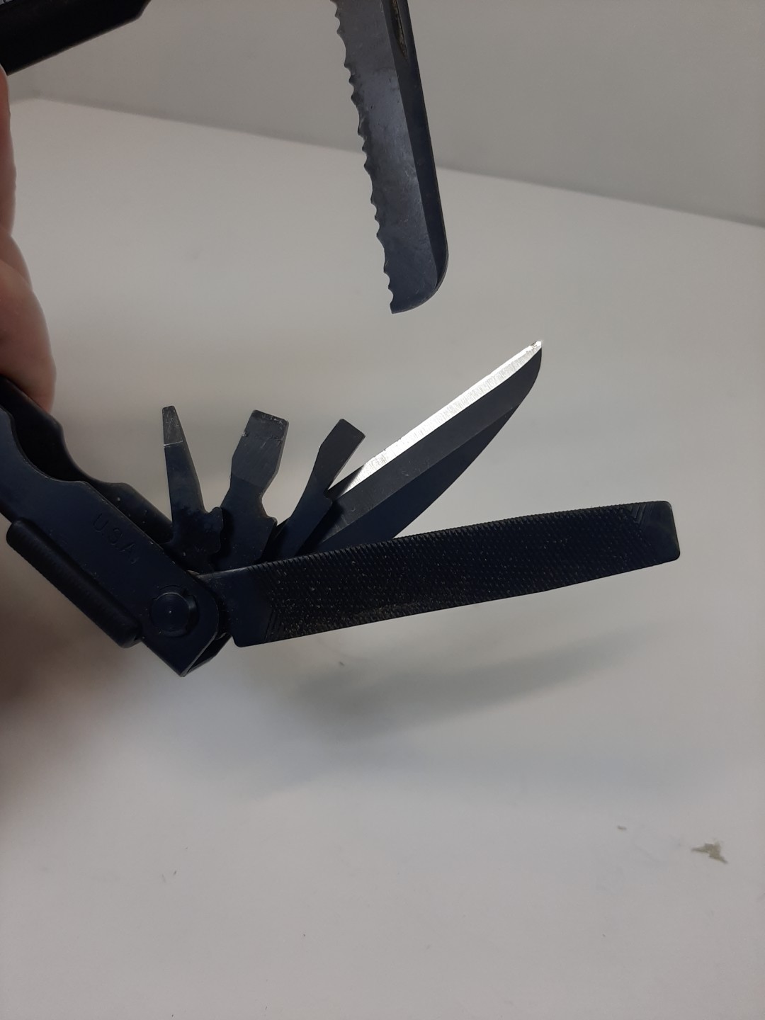 Gerber MP600 Multi-Plier Multi-Tool Needle Nose – Black