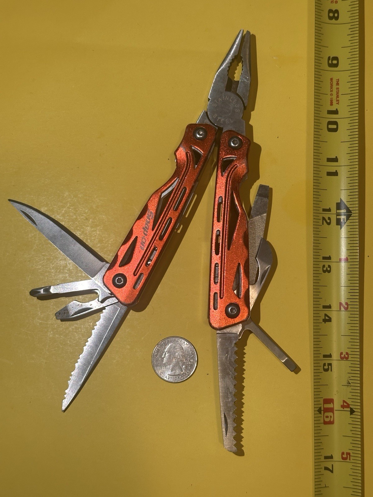 Snap-on Tool Red Stainless Steel Multi-Tool, Pliers, Knife, Screwdriver, 9 Tools
