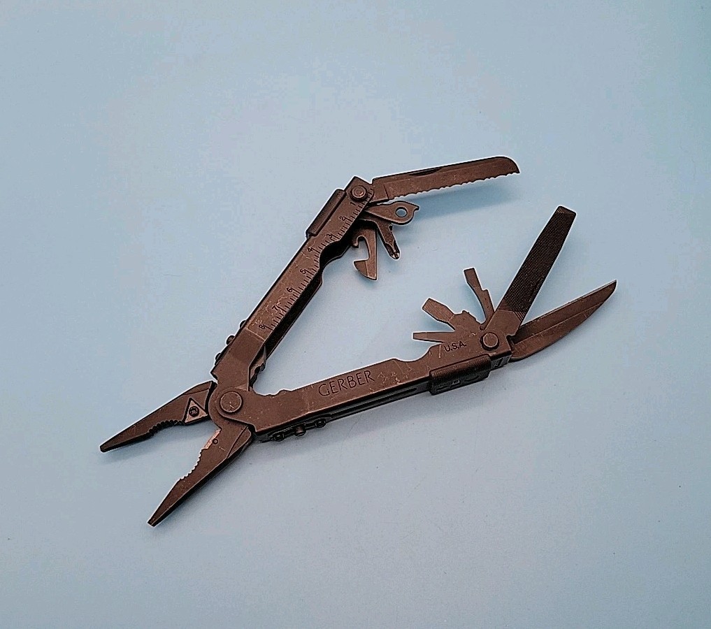 Gerber Multiplier MP600 Multi-Tool – Black – Needle Nose Carbide Cutter Pliers