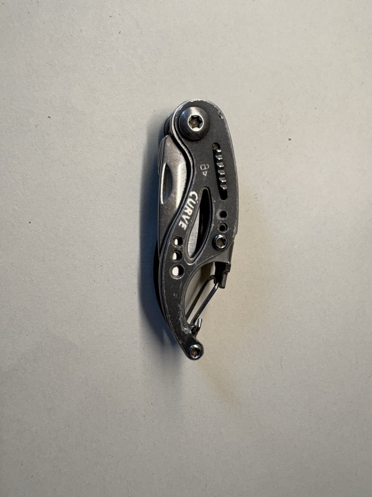 Gerber Curve 6-in-1 Multitool Pocket Knife, EDC Keychain Bottle Opener Carabiner