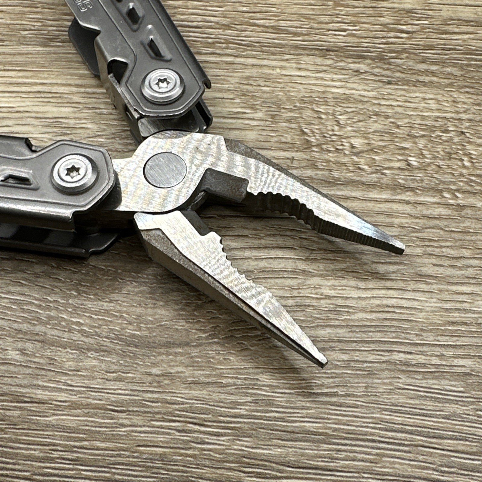 Gerber Truss Multi-Tool Pliers Knife Folding EDC FAST SHIPPING!