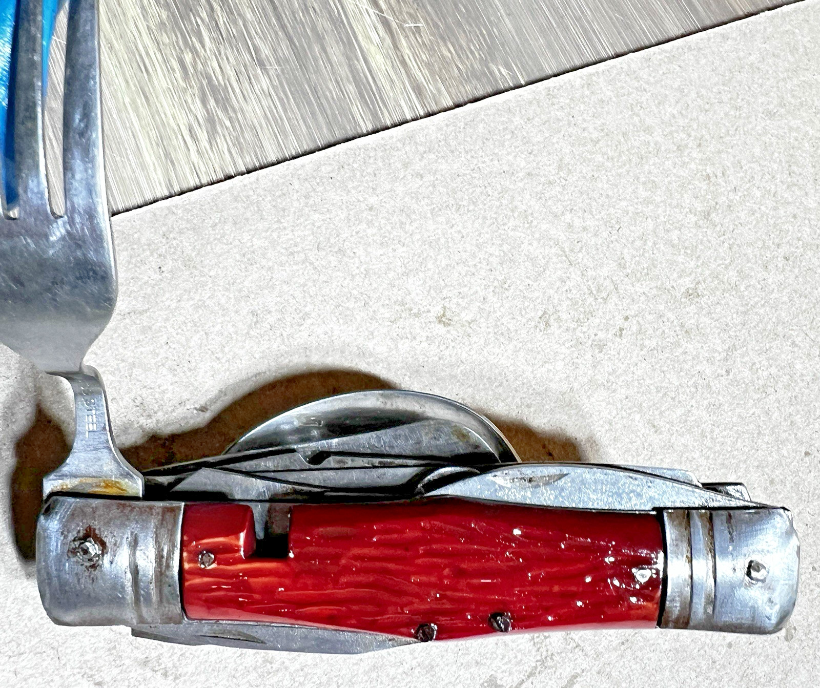 VTG Valor No.11176 Japan Combination Tool Set Camping Survival Knife 11 Tools