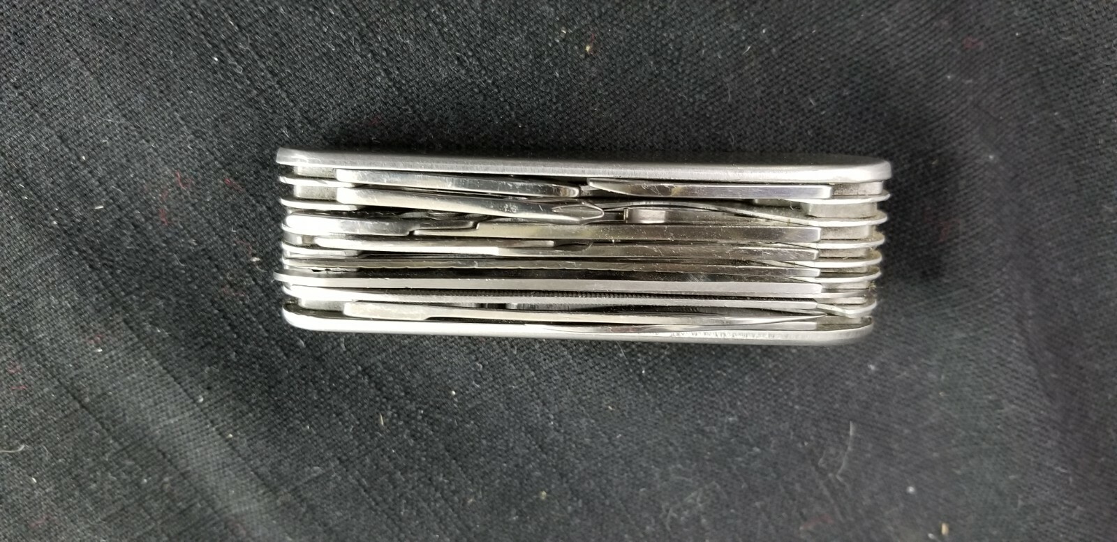 13 In 1 Stainless Steel Multi-Tool Pocket Knife