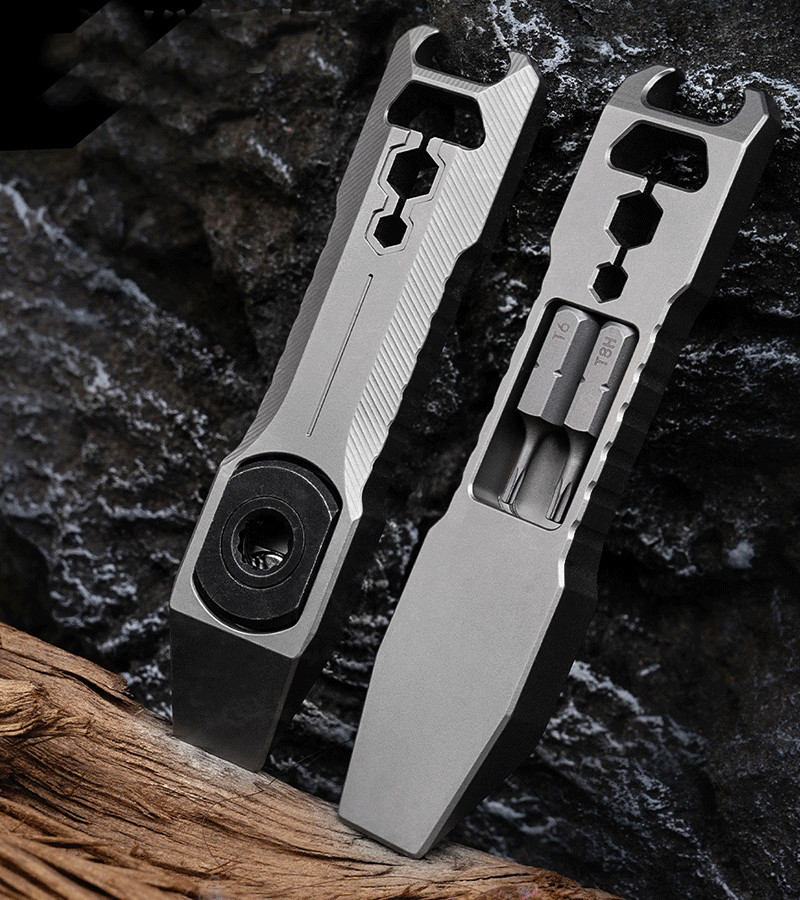 EDC Titanium Alloy Keychain Pocket Pry Bar Crowbar Opener Outdoor Multi Tools