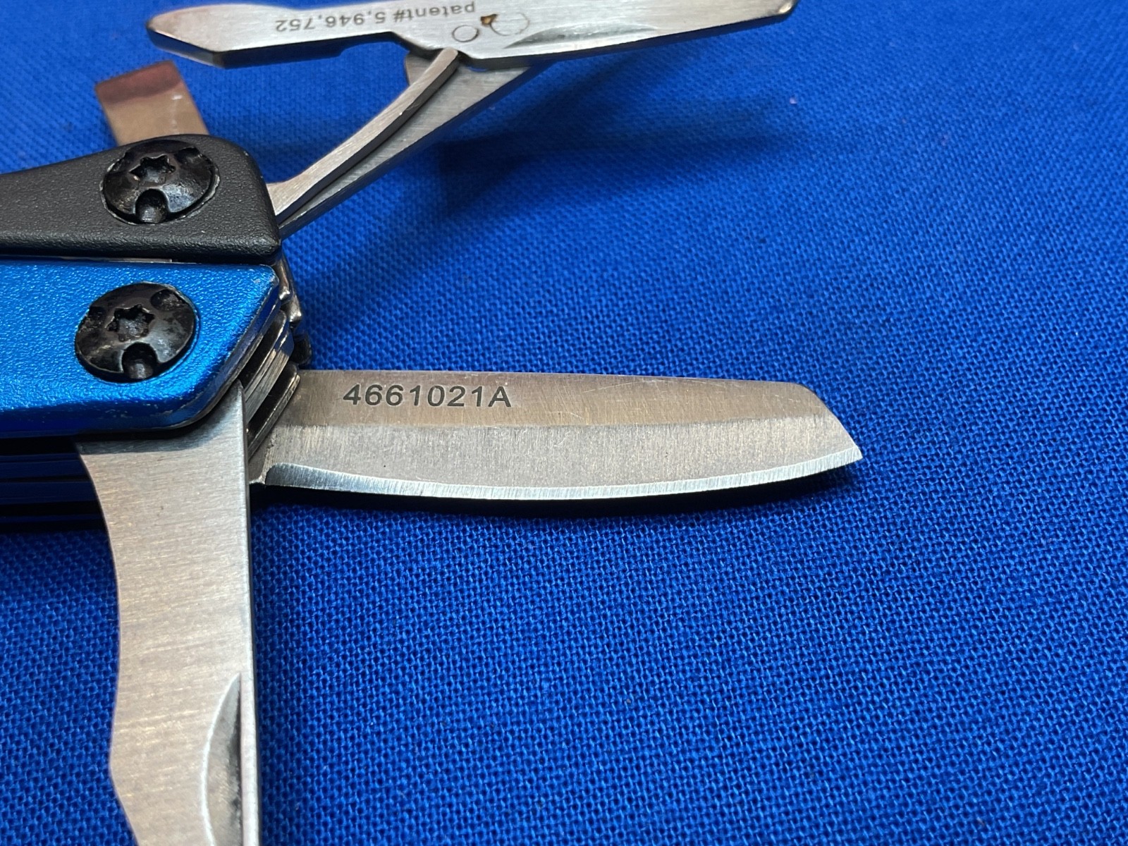 Gerber Dime Multi Tool Knife Pliers Lot of 2 Tools