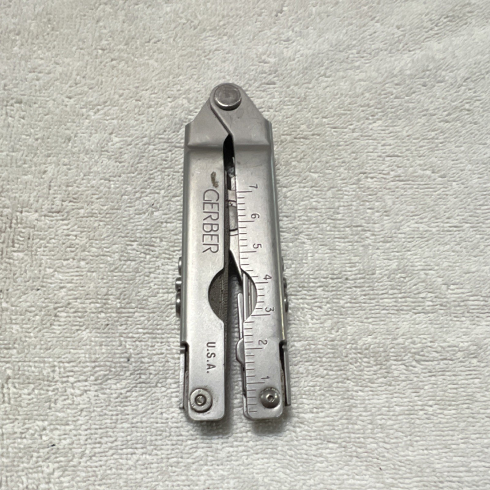 Gerber Stainless Steel Multi-Tool 7-in-1 Pliers Knife File Can Opener Ruler