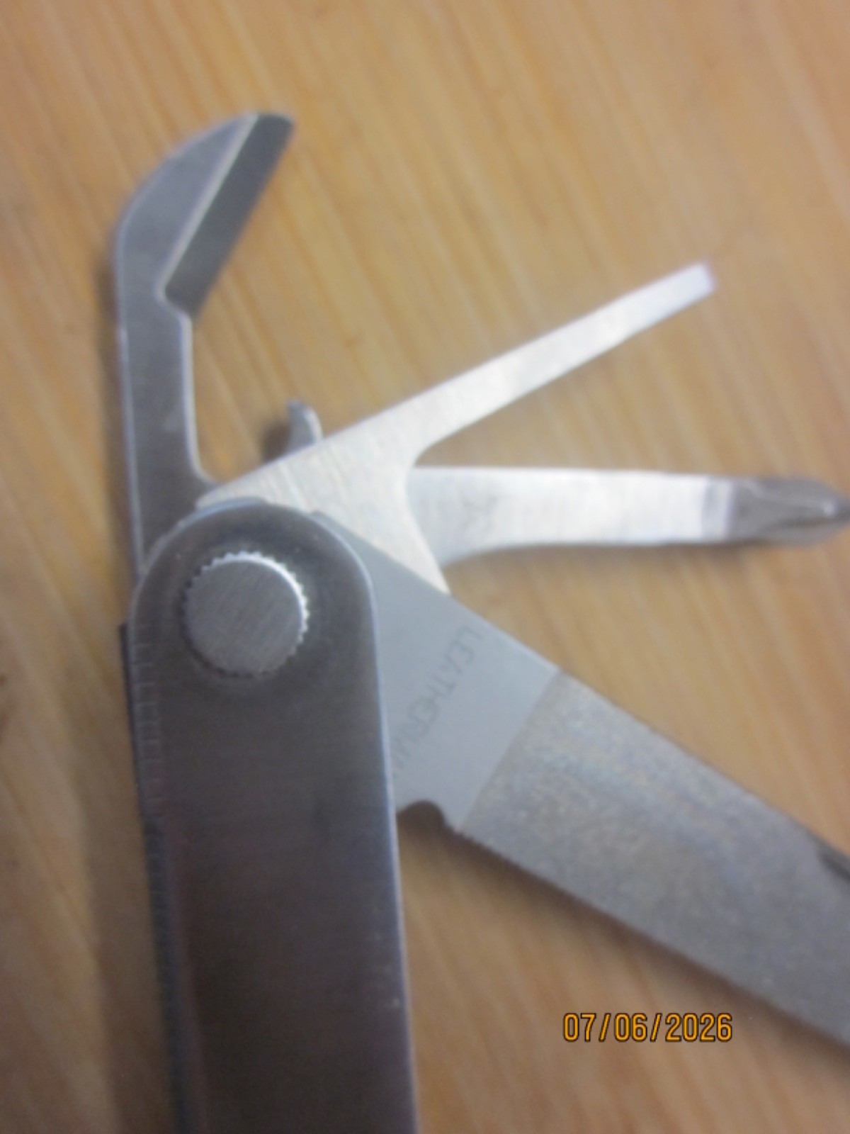 VTG LEATHERMAN PST II MULTI TOOL W/ORIGINAL LEATHER SHEATH, LOOKS UN-USED, 07-03
