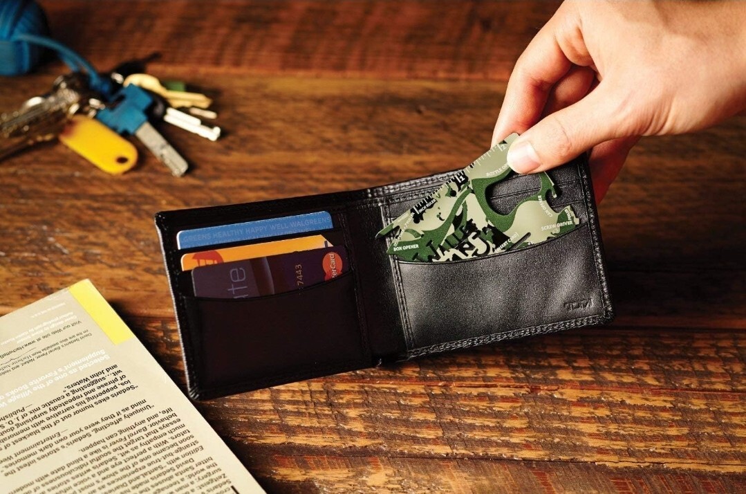 Wallet Ninja -18 in 1 Credit Card Sized Multitool (TSA Airplane Approved) (CAMO)