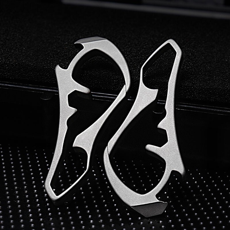 EDC Titanium Alloy Keychain Carabiner Waist Fast Hanging Buckle with Key Ring