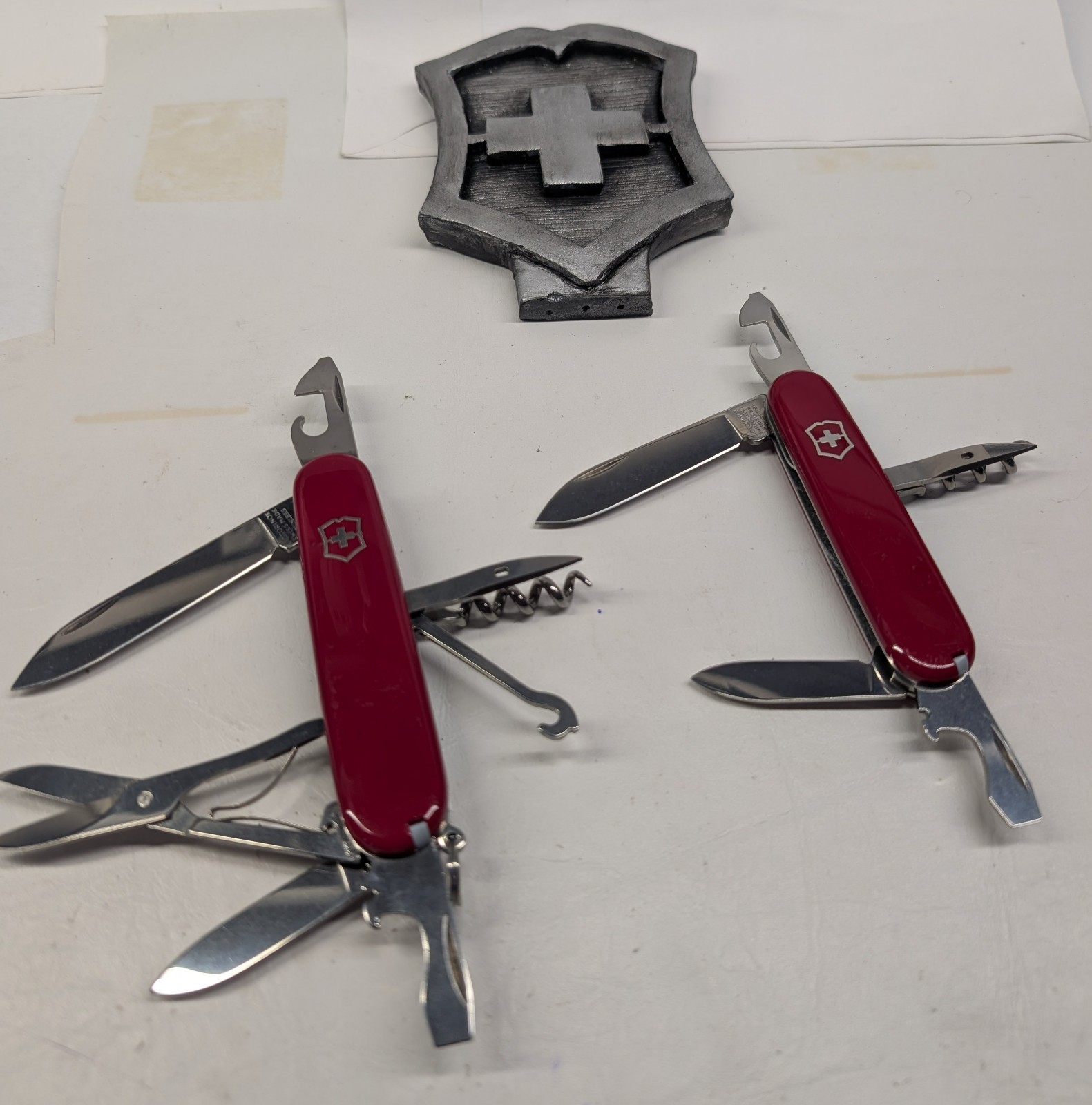 Victorinox Swiss Army Knife CLIMBER & SPARTAN RED 2 tools Never used