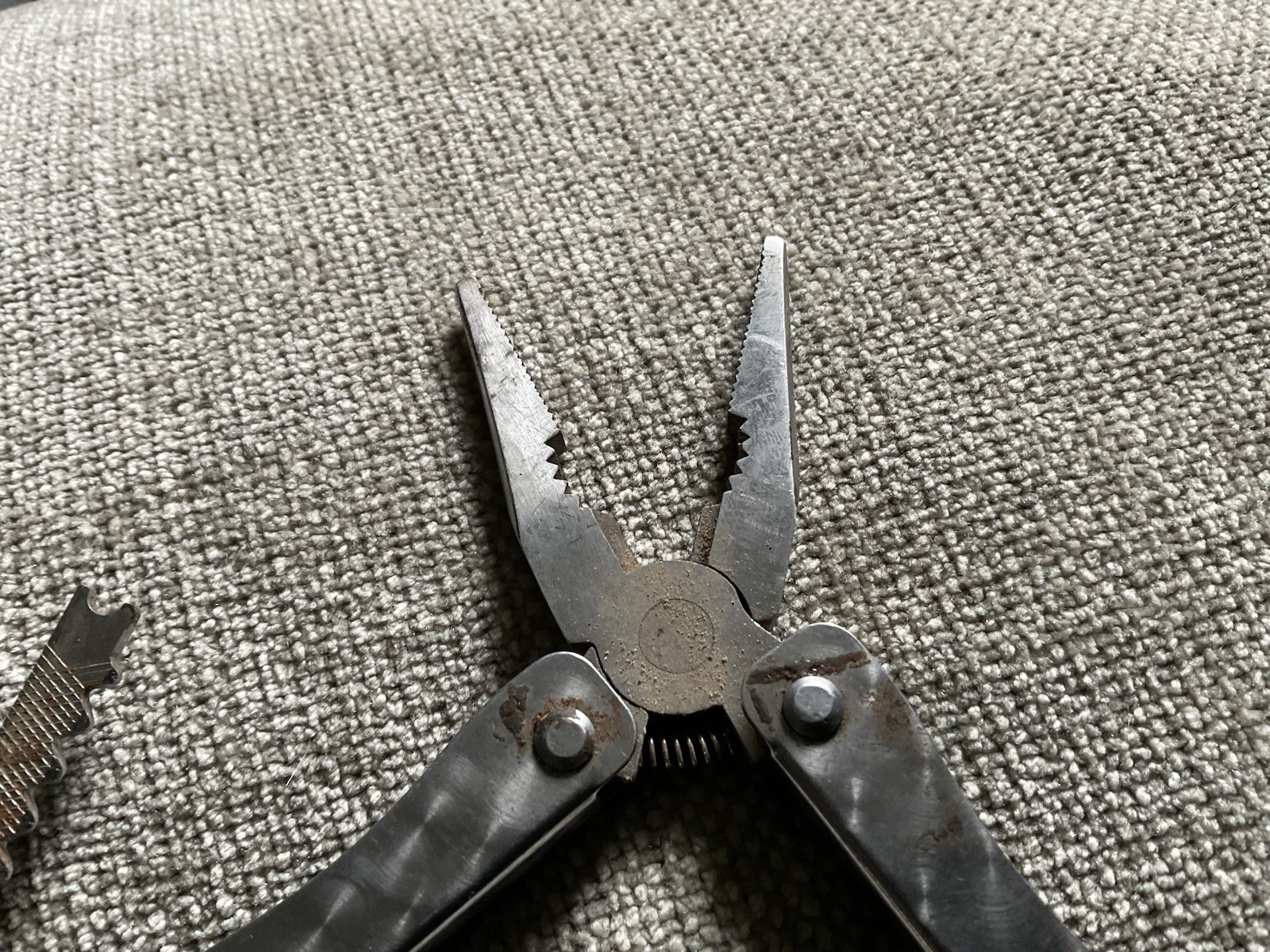 Multi-tool Unbranded Vtg See Pics With Black Leather Case