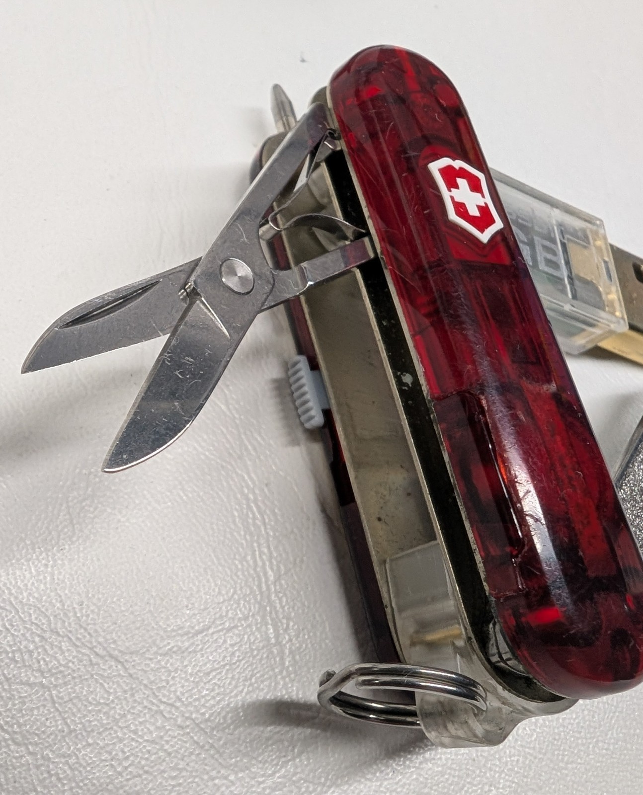 Victorinox SwissMemory 1GB Swiss Army Knife with laser No box RARE 2008