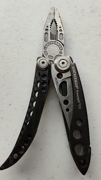 Leatherman Freestyle CX Multi-Tool 154CM DLC Carbon Fiber Early Rare