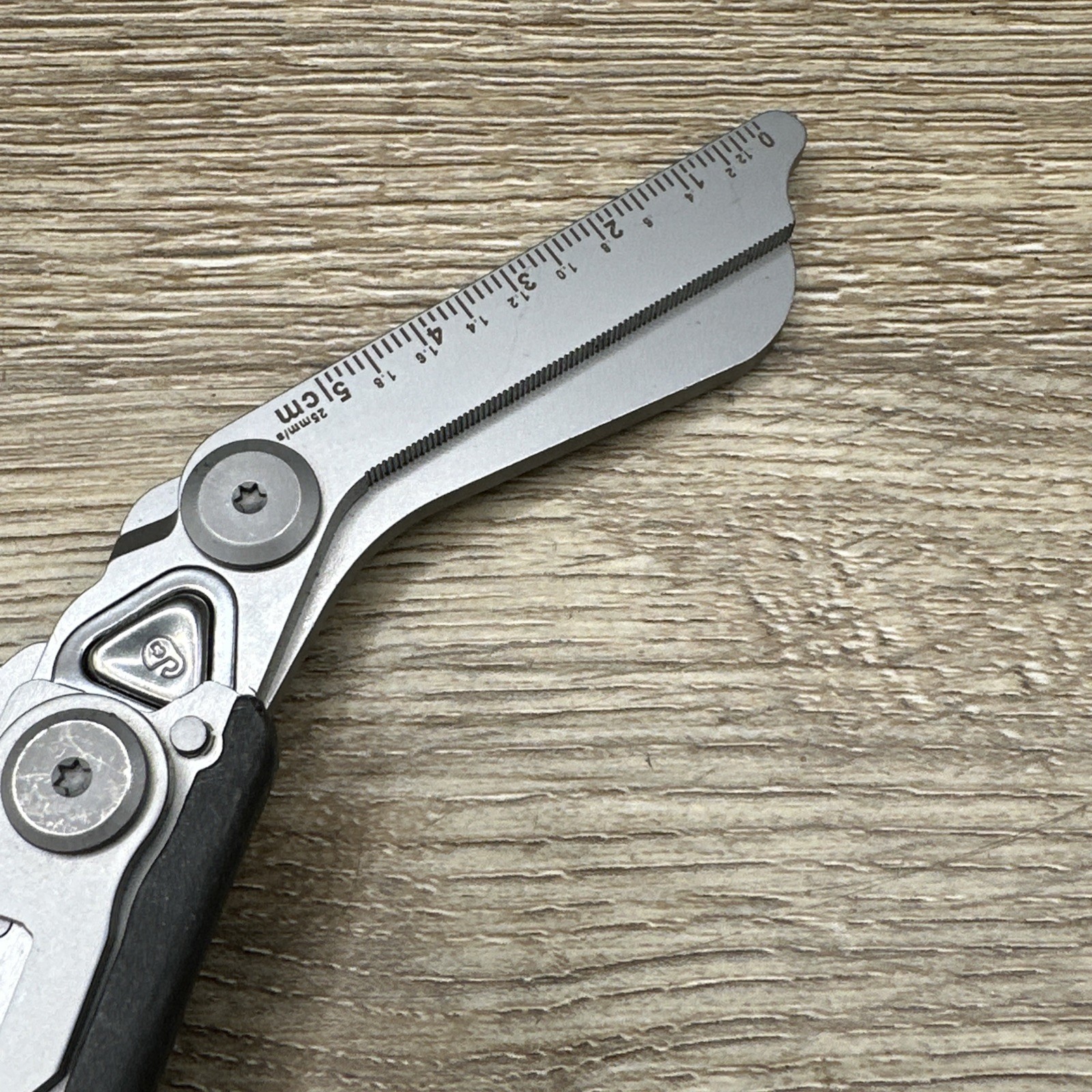 Rescue Emergency Multitool Scissors Response Multi Purpose Shears
