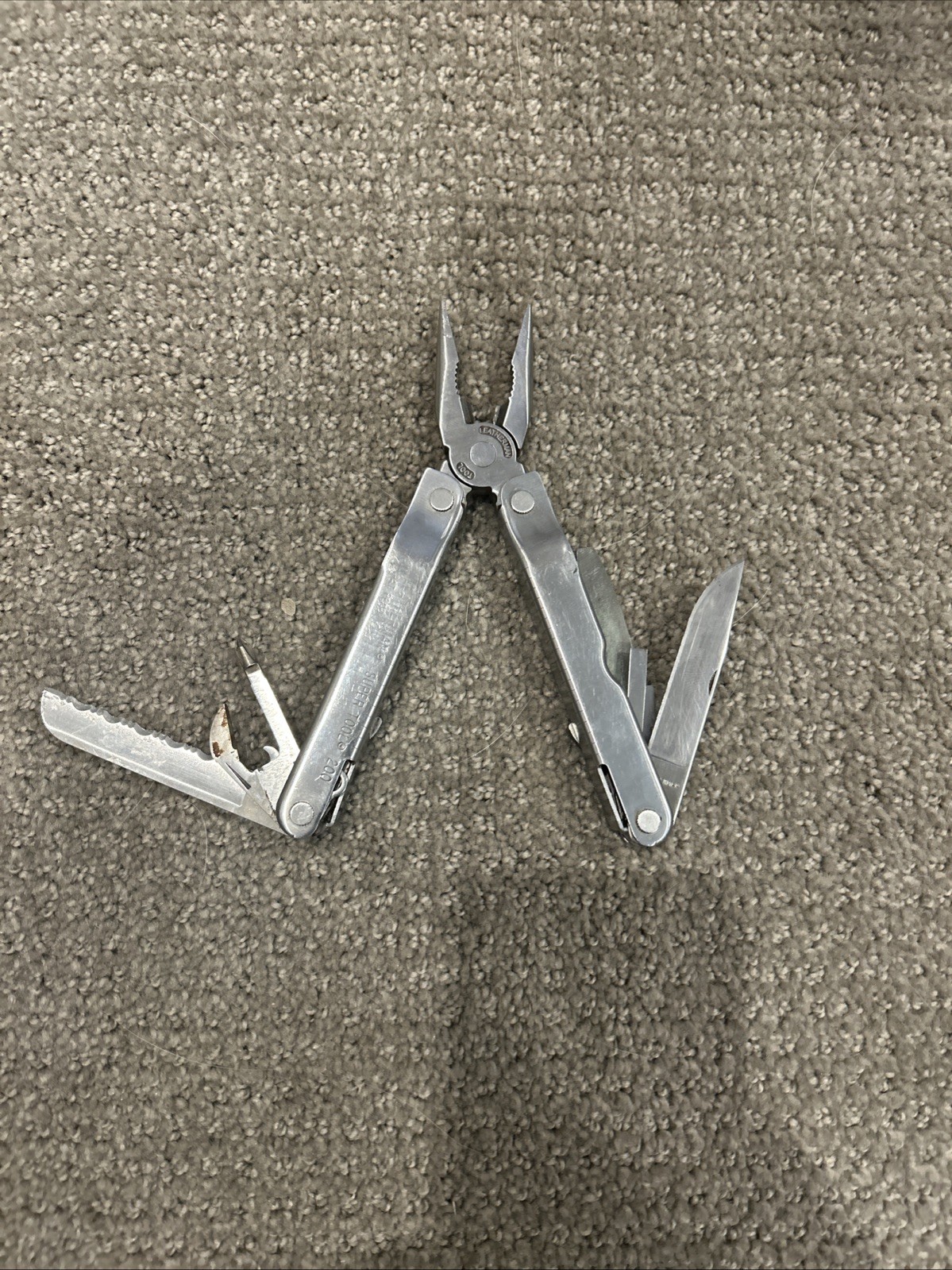 4 Leatherman Super Tool 200, Rev, Kick, Leatherman