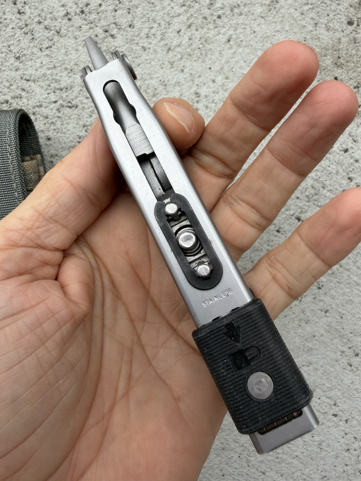 GERBER MP600 USA SILVER MULTI TOOL, KNIFE, PLIER, W/SHEATH, EXCELLENT!