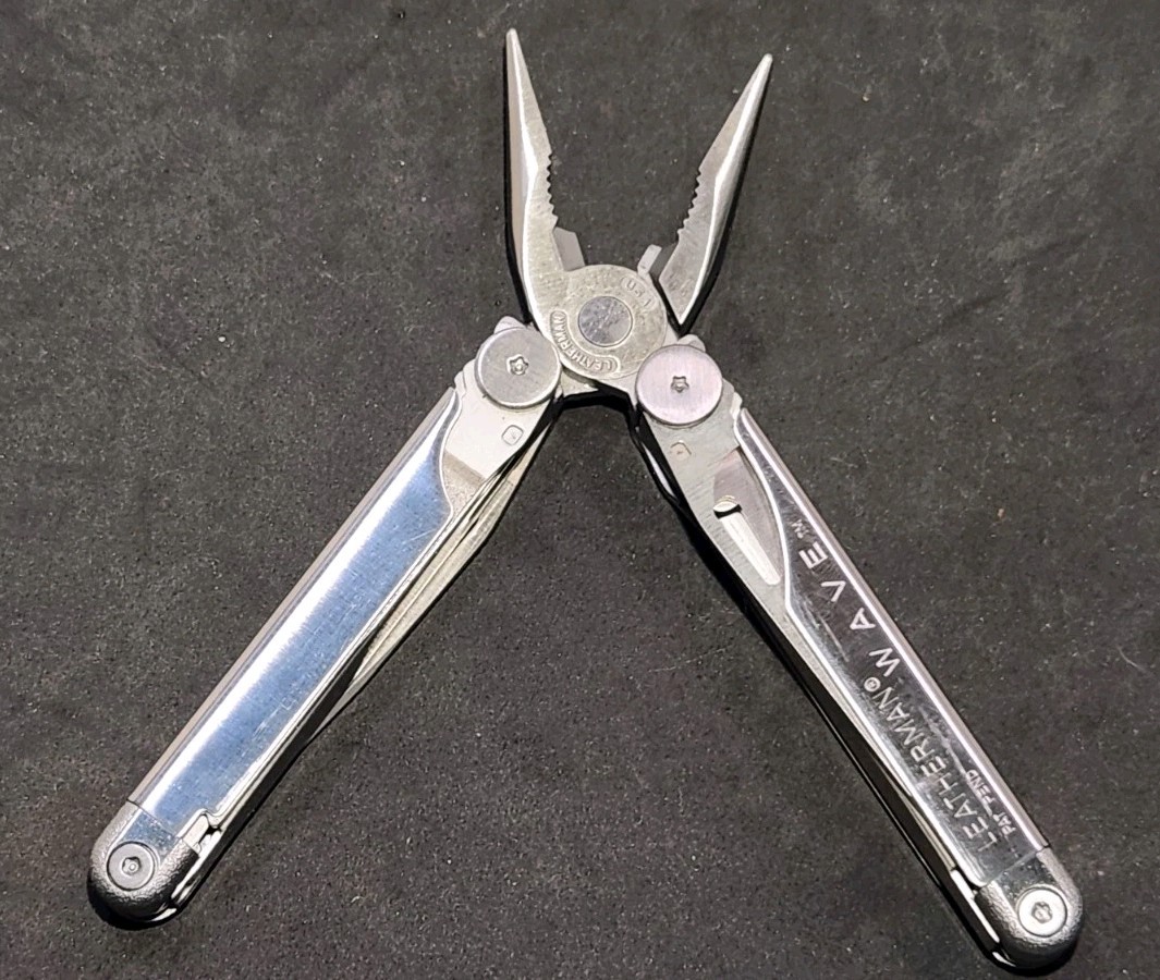 Leatherman Original Wave / Leatherman Wave 1st Generation Multitool Box Complete