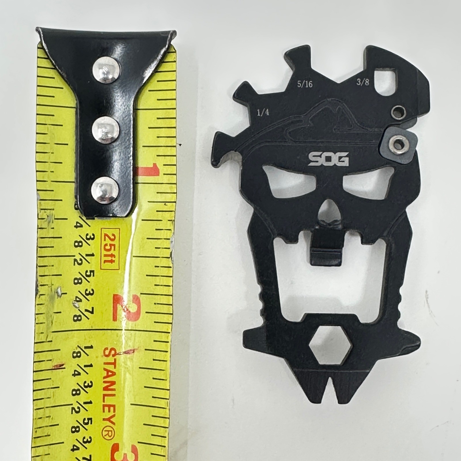 SOG MacV Tool Skull Multi-Tool SM1001-CP Black Stainless Steel 12 Functions EDC