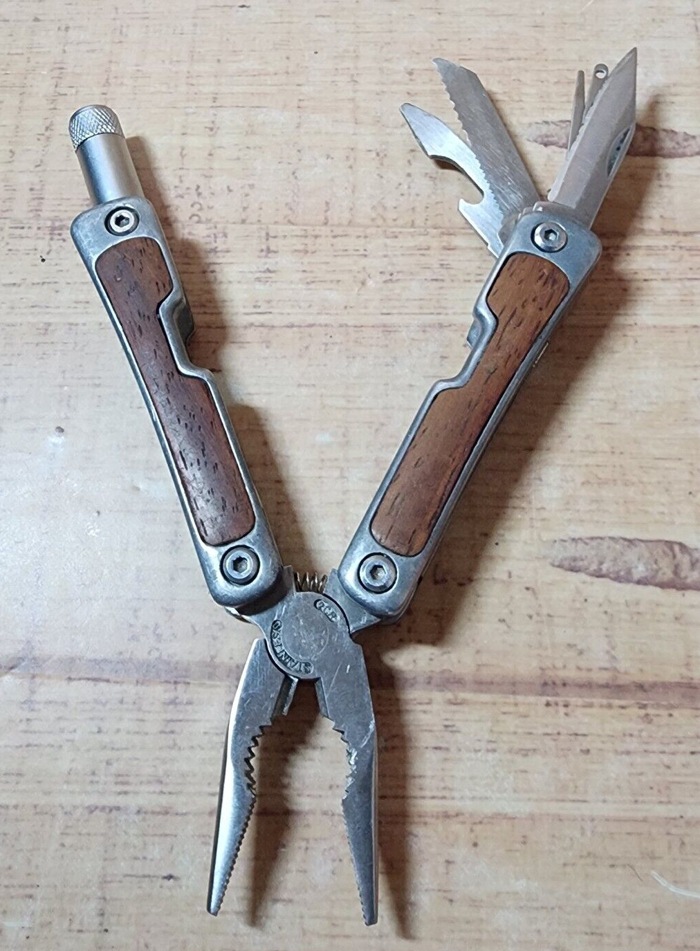 Buccaneer Multi-tool with Flashlight and Pliers Wood Inlay Handle
