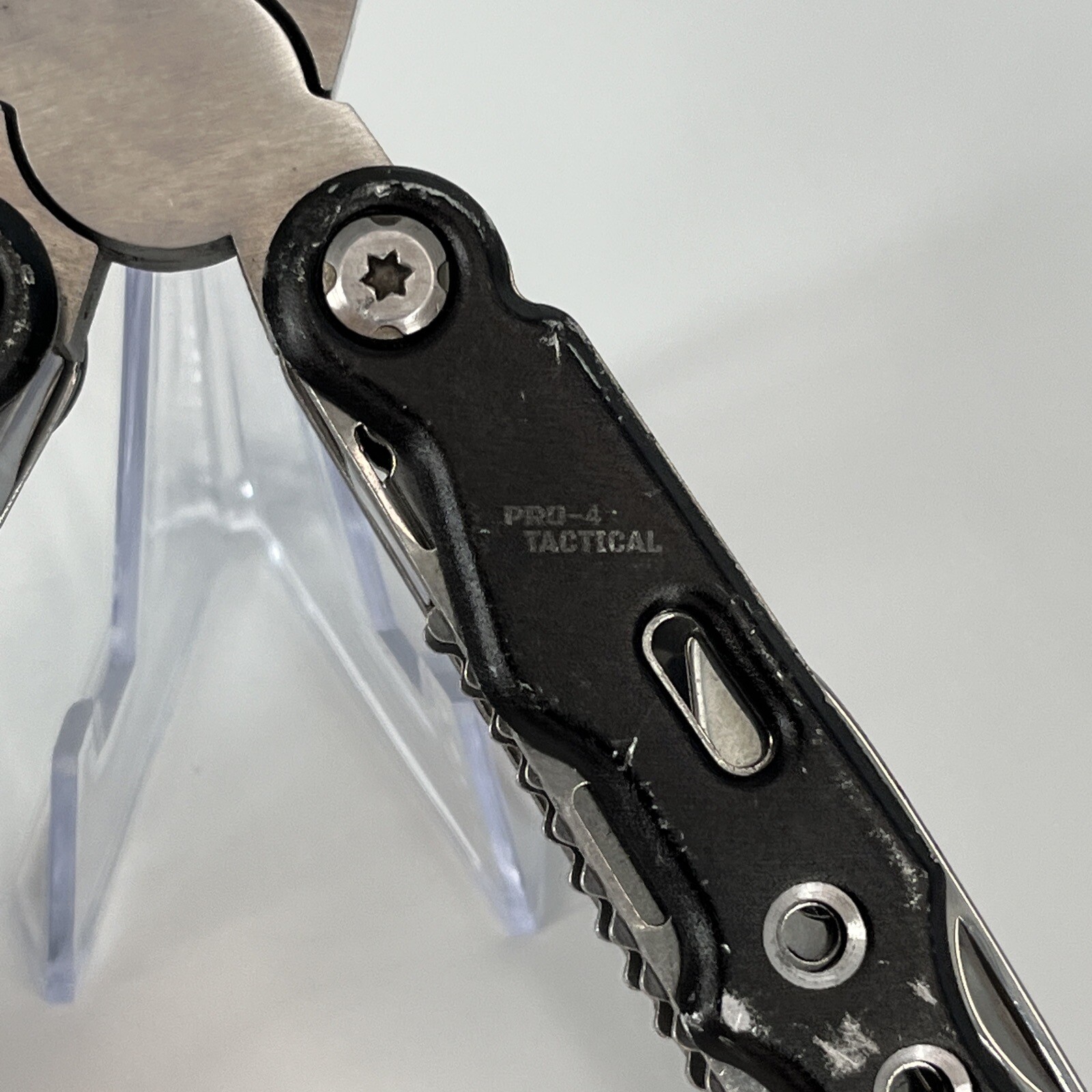 PRO-4 12 in 1 Tactical Multi Tool stainless steel knife pliers Outdoors Military