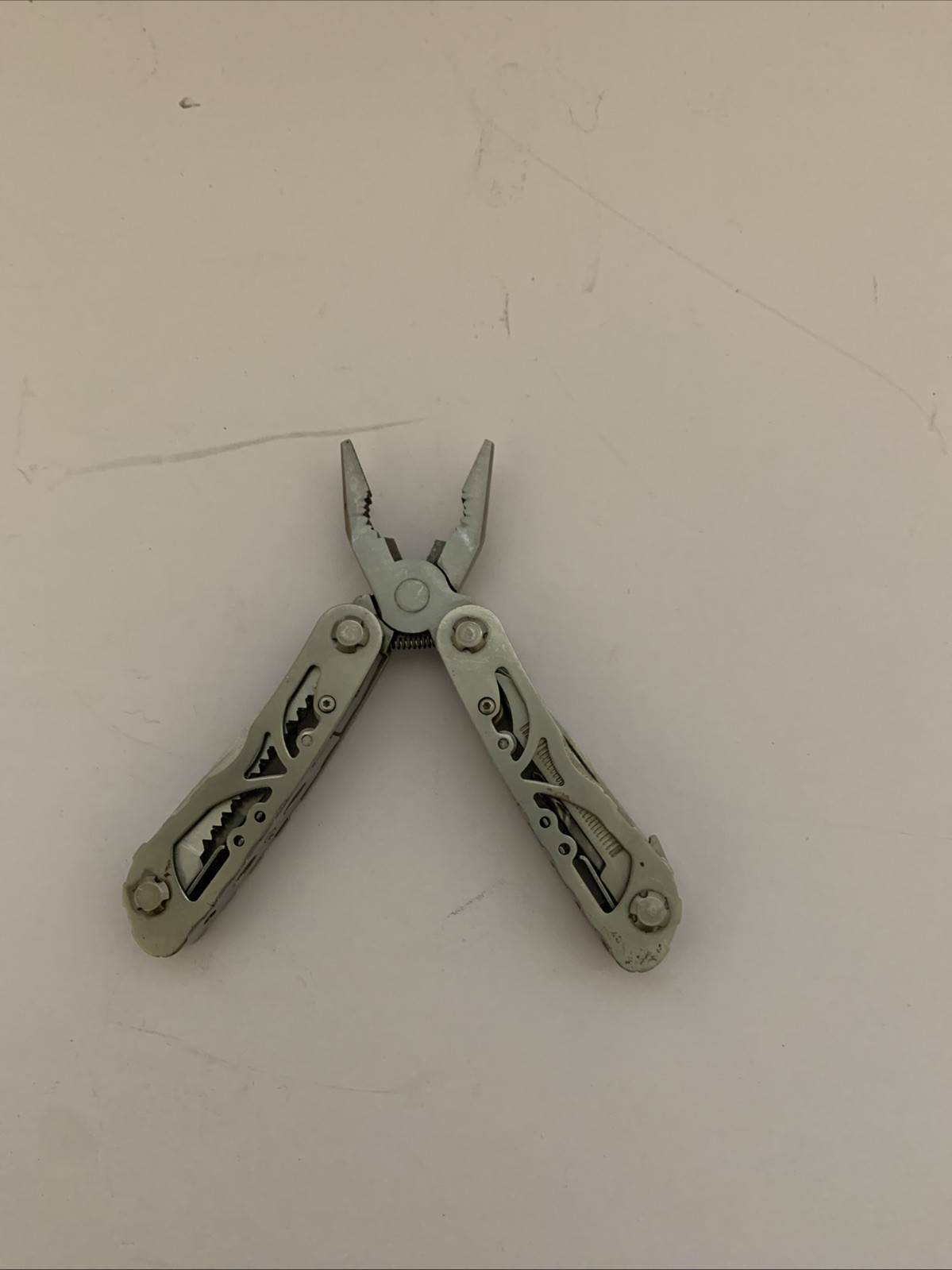 Husky Multi Tool 3.5” 8 Tools In 1 Including Plier, Blade, Awl, File,openers,etc