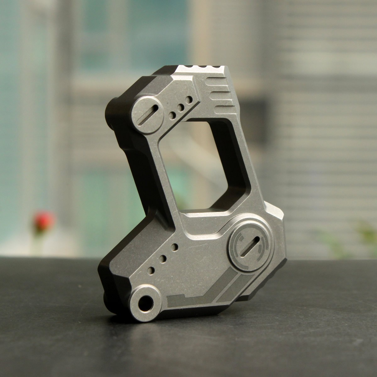 TC4 Titanium Hand Pieces EDC TOOLs Pocket Tool Keychain Break Window