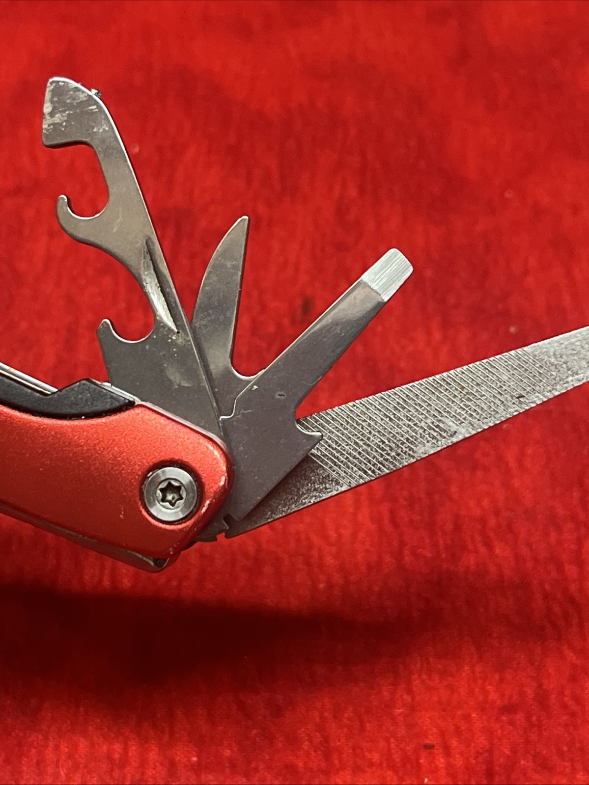 PRO-GRADE MULTI-TOOL POCKET TOOL UTILITY KNIFE (k34)