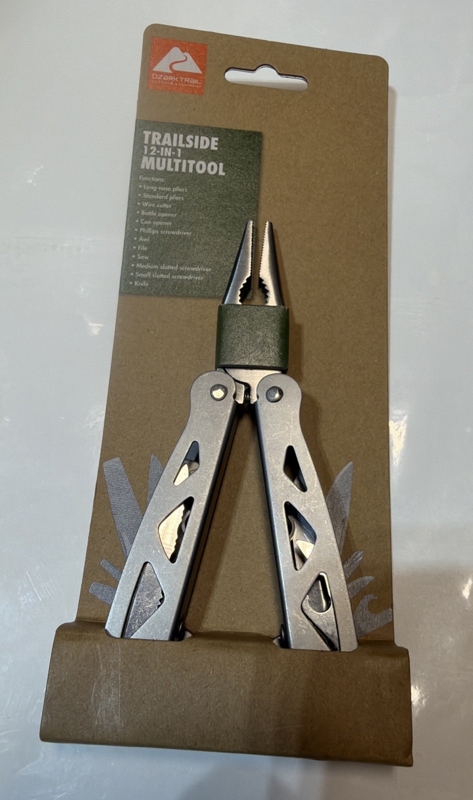 12-in-1 Multitool Ozark Trailside #6119 Fishing, Camping, Hiking, Car, Emergency