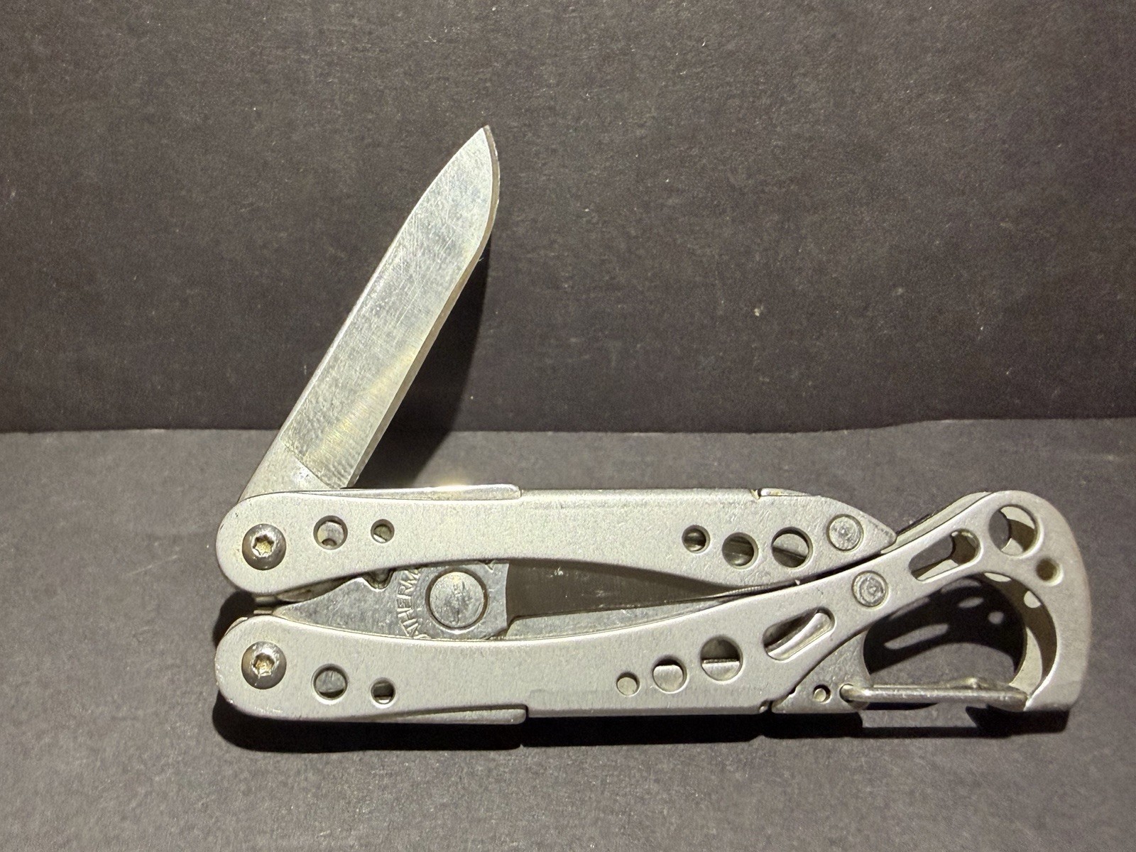 LEATHERMAN STYLE CS Black Multi-Tool Knife File Tweezer Carabiner