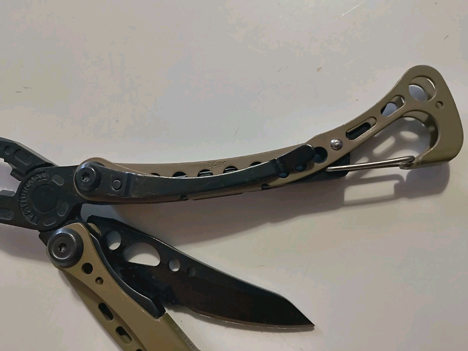 Leatherman Skeletool Coyote Tan multi tool Discontinued