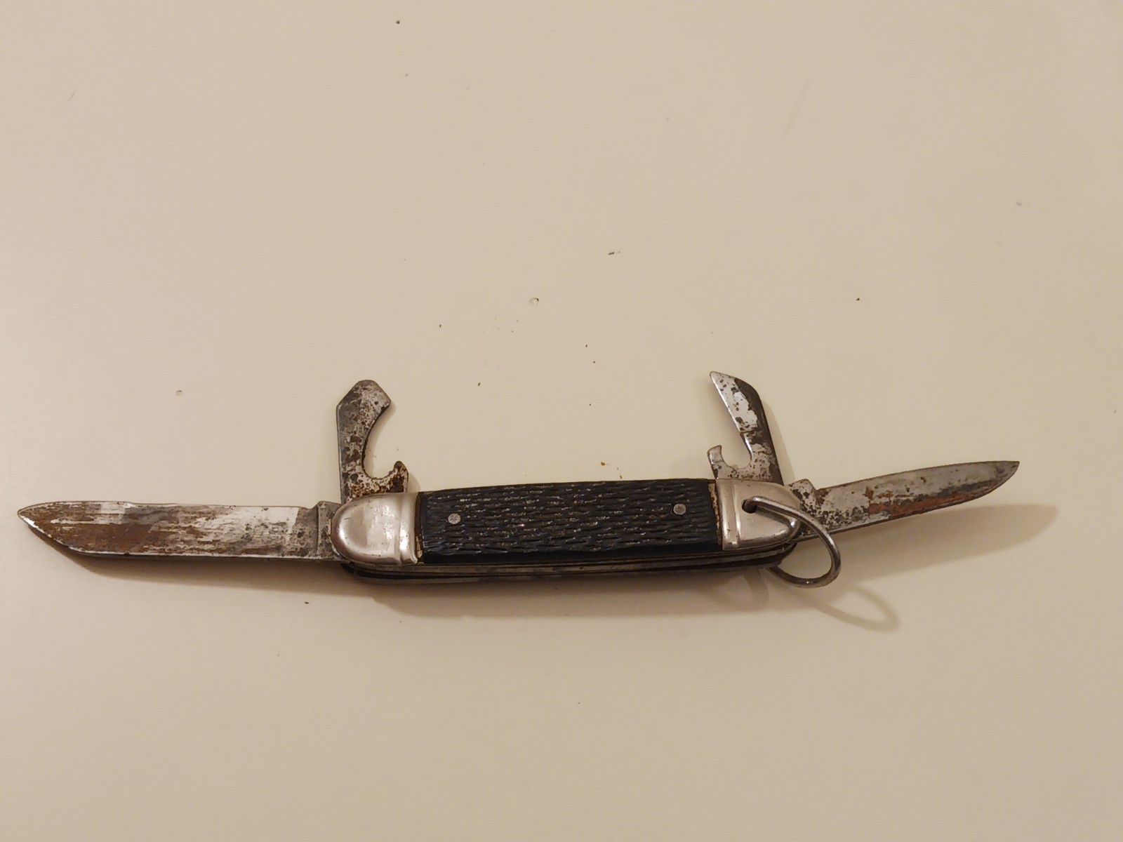 The Ideal Camper Knife multi Tool 4 Black Base