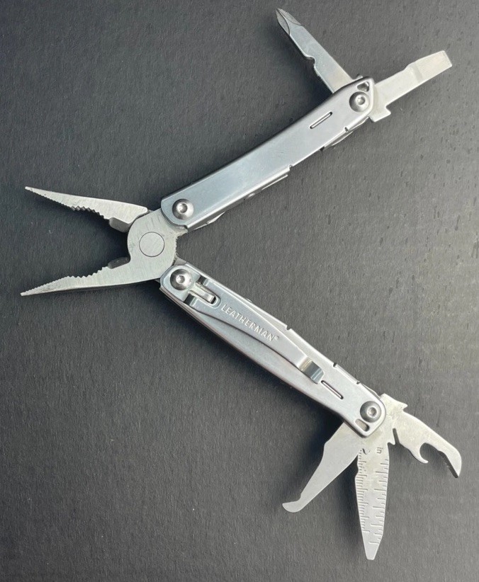 Leatherman Stainless Steel Wingman Multi Tool Scissors Knife Plier SKU.KN.0001
