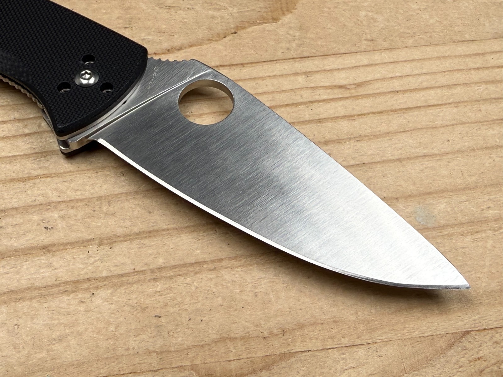 Spyderco Tenacious 8Cr13MoV Straight Edge Black G-10 Blade Folding Pocket Knife