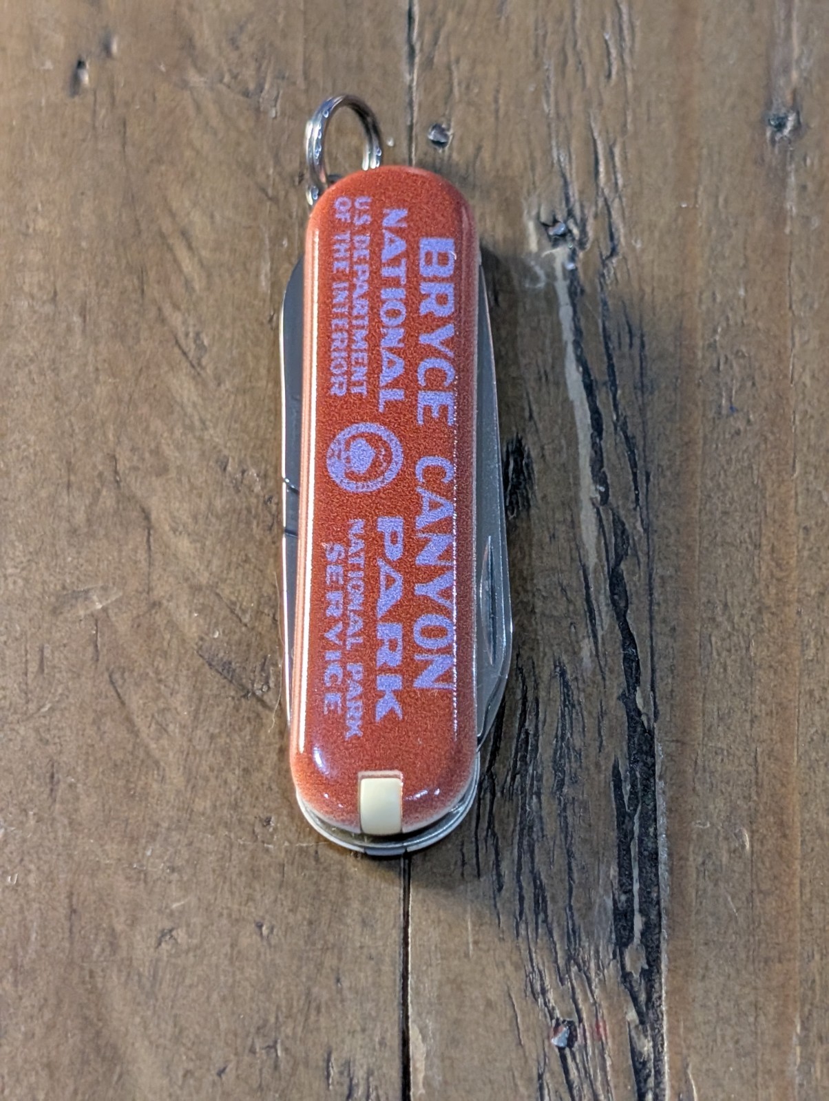 Victorinox – Bryce Canyon Classic SD – Swiss Army SAK Multi-Tool 55496 – BS-104