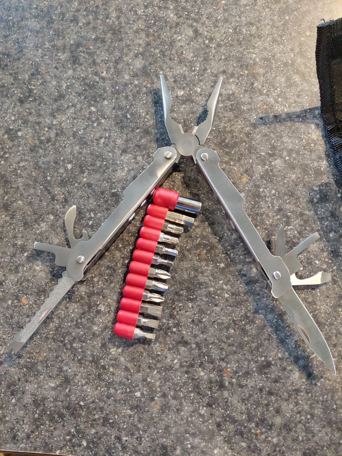 Multi-tool w/ 11 Bit Screwdriver Unbranded w/ Case See Pics