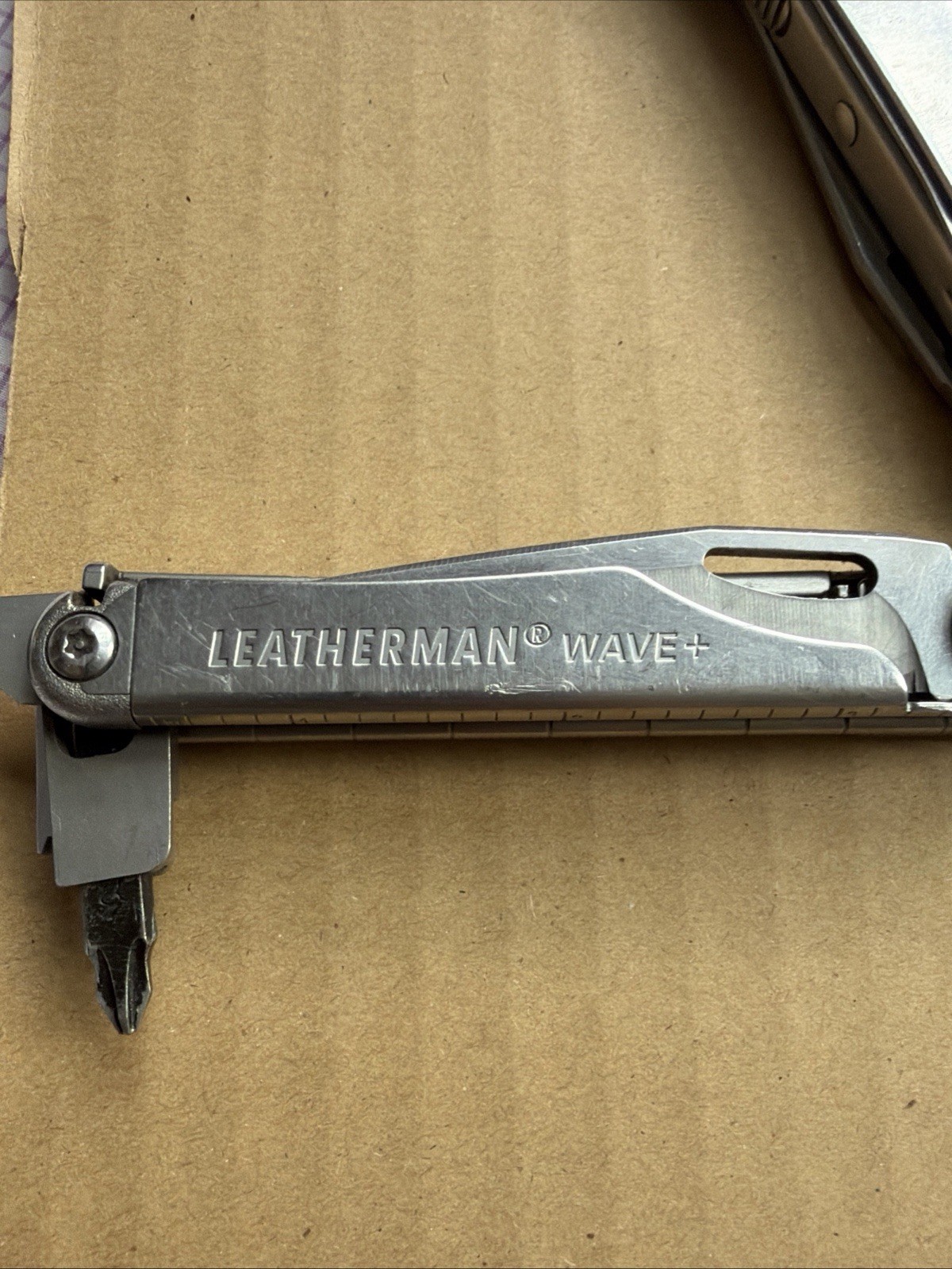 Leatherman Wave Plus 18-in-1 Full-Size Versatile Multi-Tool –