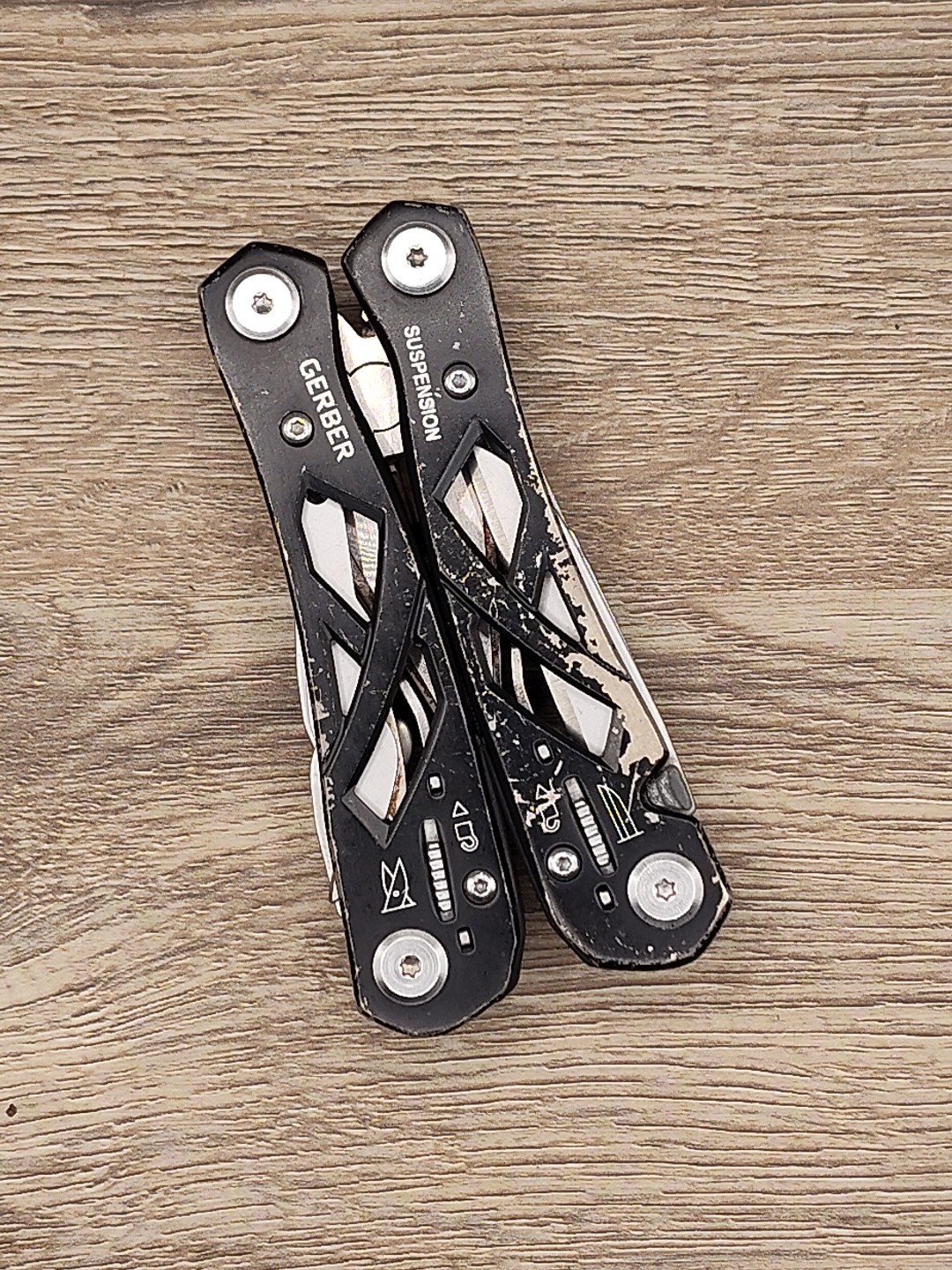 Gerber Suspension Multi Tool with Pouch