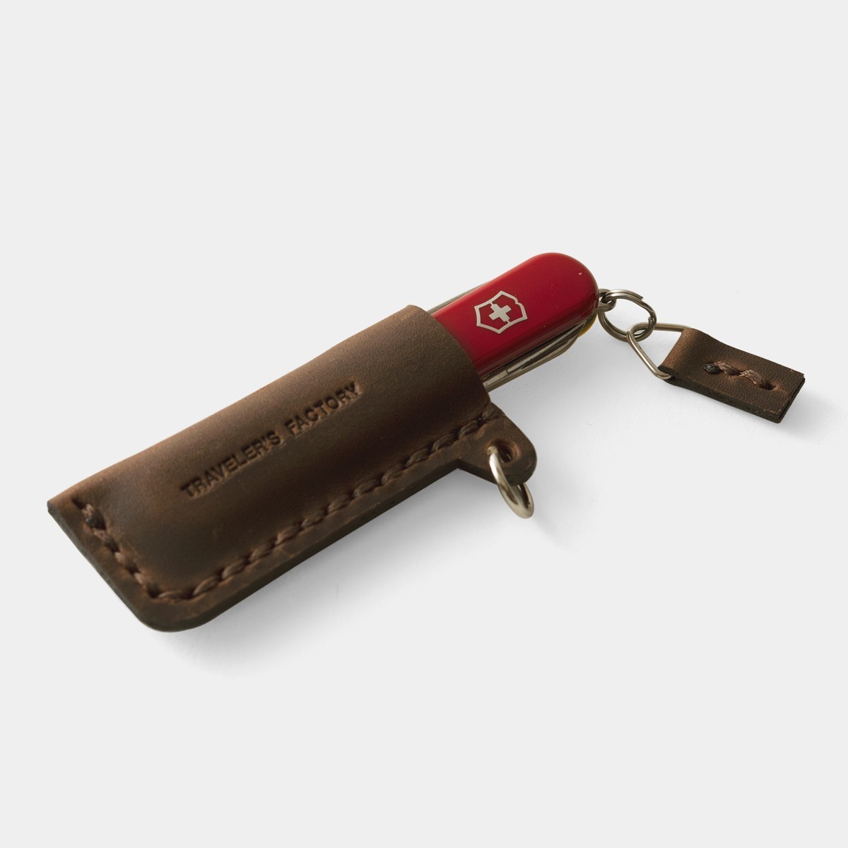 TRAVELER’S Factory Cowhide Leather Case for VICTORINOX Classic SD Brown
