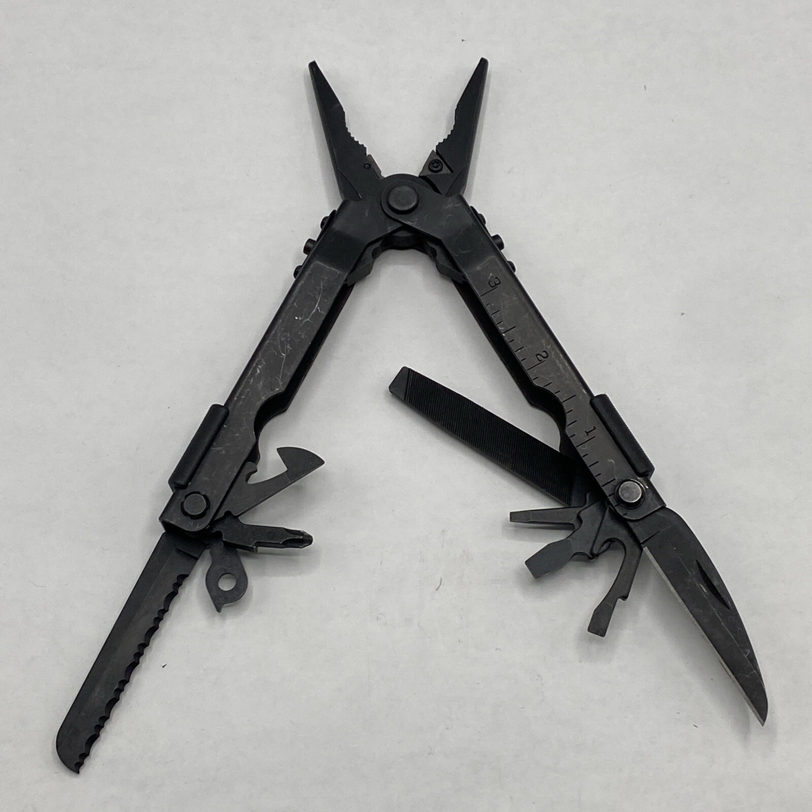 Gerber MP 600, Carbide Cutters, Needlenose – Black