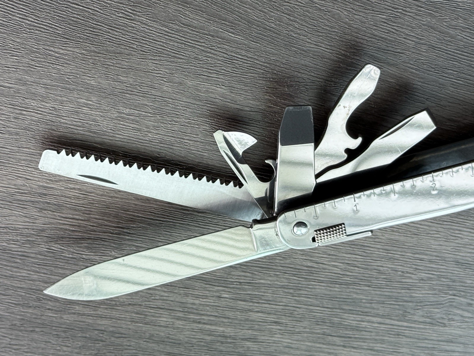 Ultra Rare 1997 First Production Run Victorinox Swisstool Swiss Army Multitool